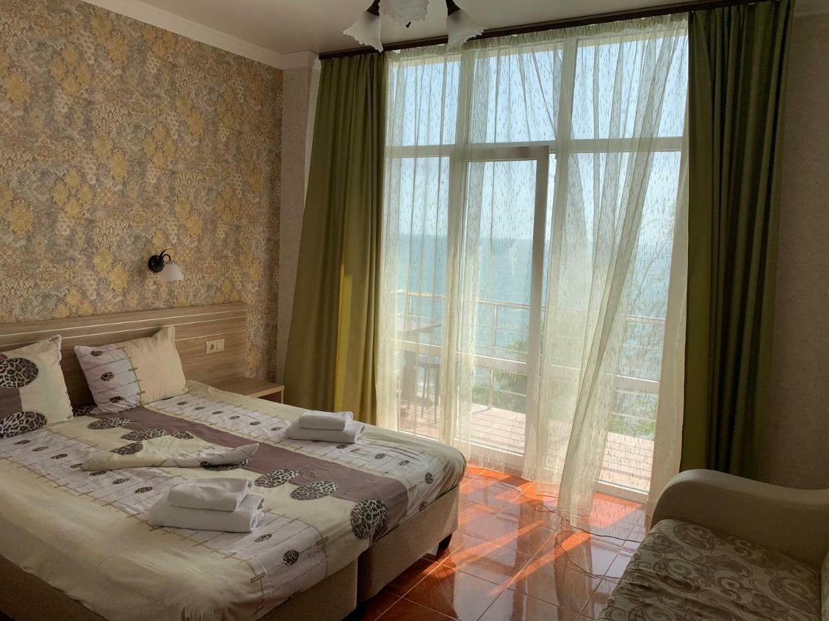 Riviera Grand Hotel Lermontovo  Extérieur photo